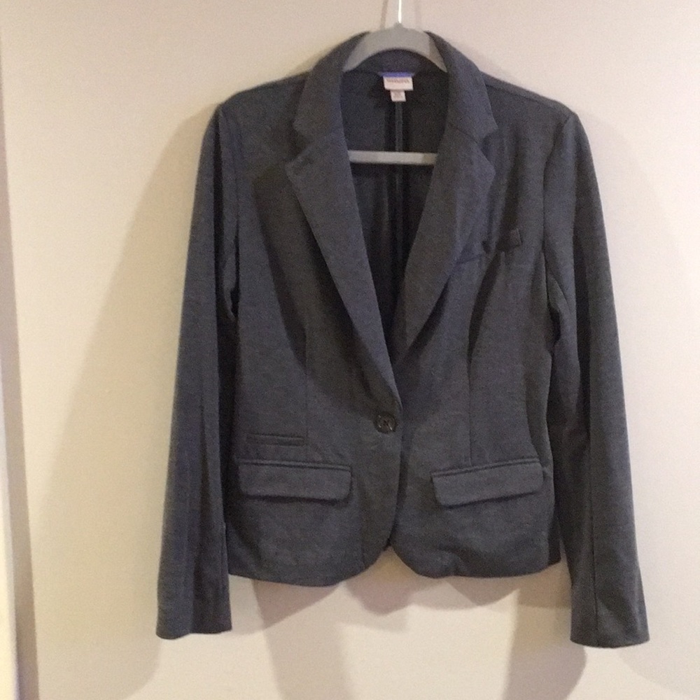 Casual gray blazer